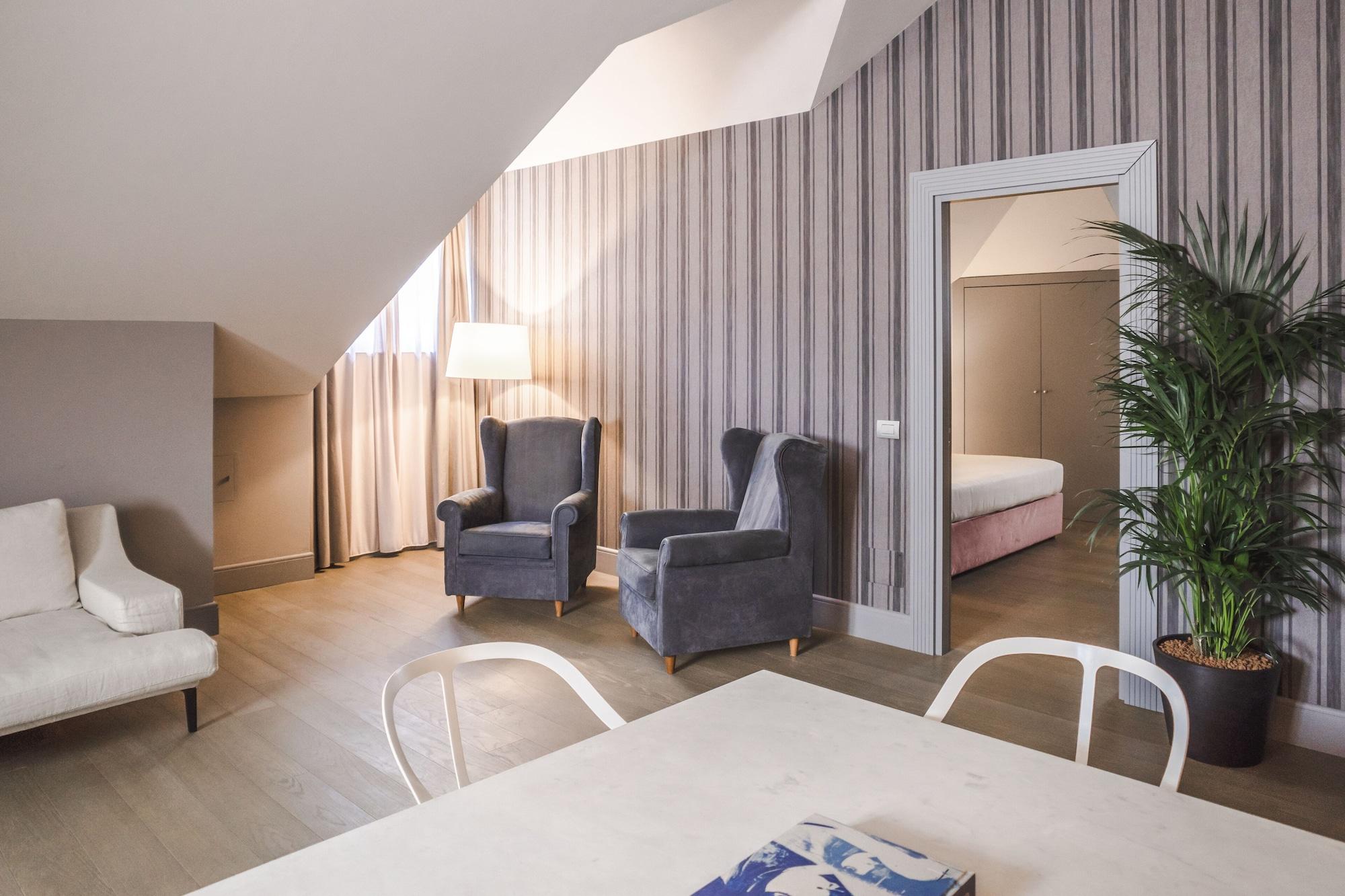 Hotel Palazzo Cornalia à Milan Extérieur photo A suite at the hotel